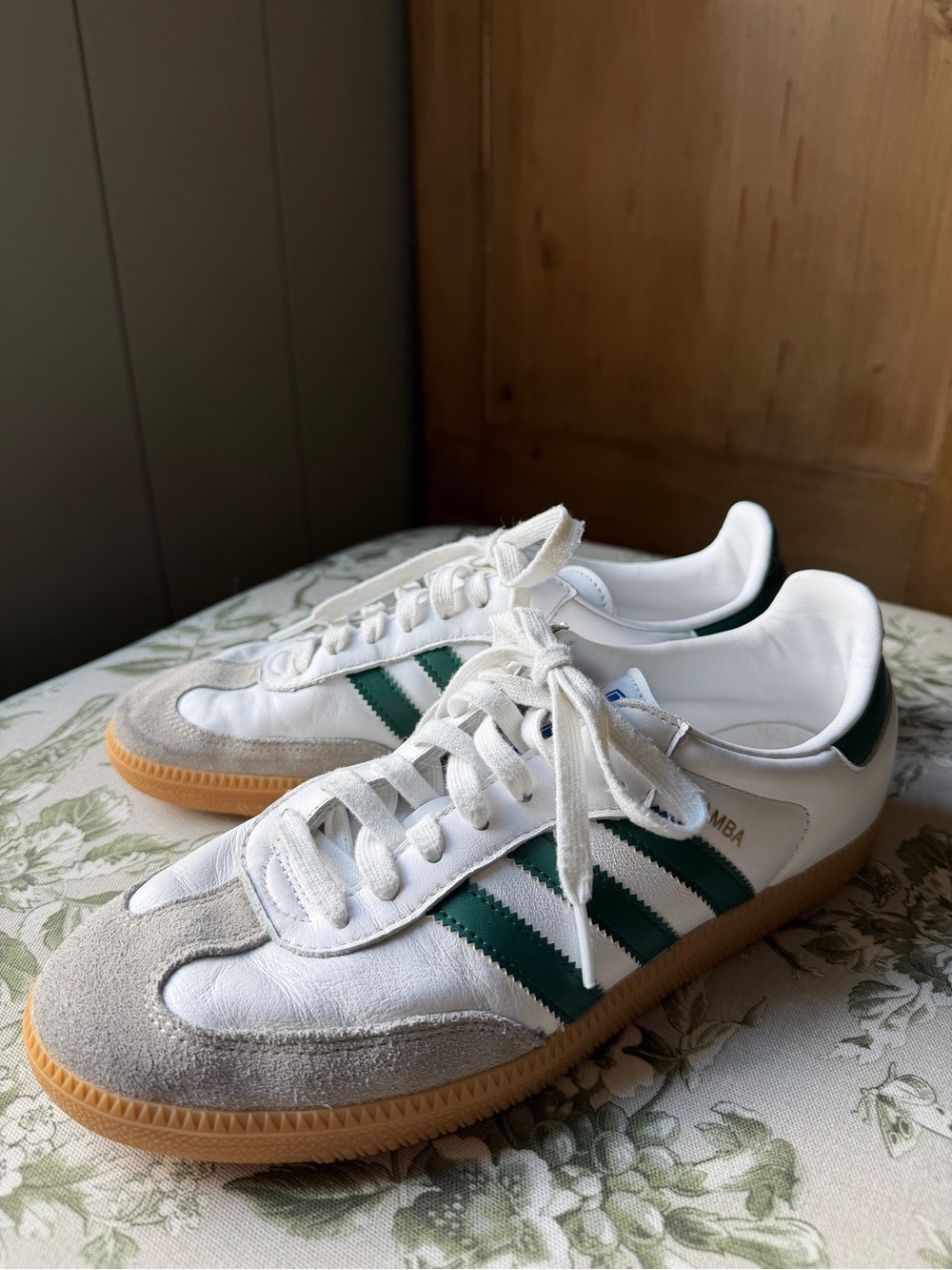 Adidas Samba OG White Green Leather Sneakers | Gum Sole | Classic Retro | Size 9